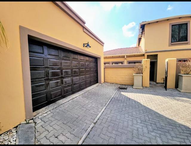 4 BEDROOM HOUSE FOR SALE IN MONTANA